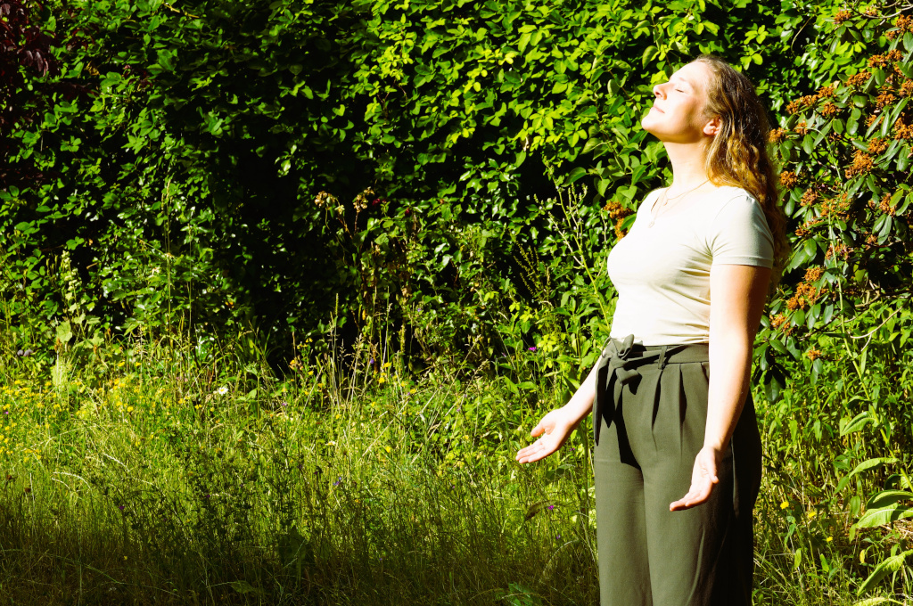 Ann-Sophie in der Sonne