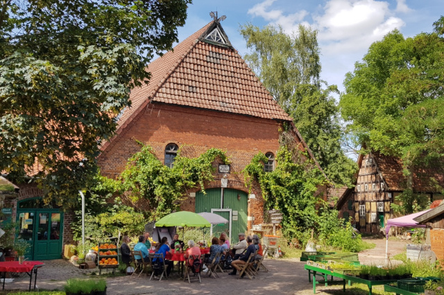 Ansicht des Biolandhofs Meyer-Toms